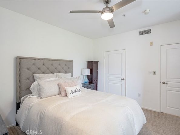 2337 Watermarke, Irvine CA 92612