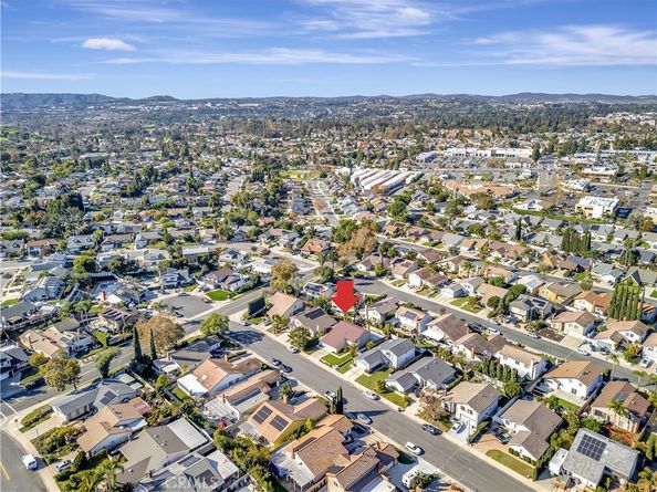 24955 Wells Fargo Drive, Laguna Hills CA 92653