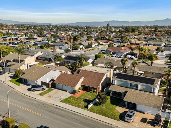 19782 Felcliff, Huntington Beach CA 92646