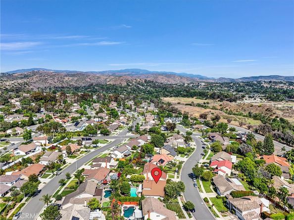 5811 E Crater Lake Avenue, Orange CA 92867