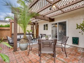 2007 Delaware Street, Huntington Beach CA 92648