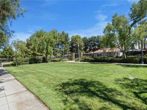 311 Falcon Creek, Irvine CA 92618