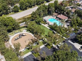 311 Falcon Creek, Irvine CA 92618
