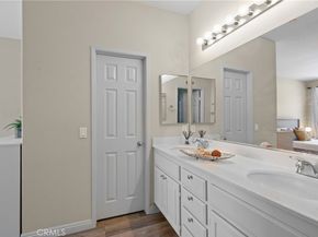 311 Falcon Creek, Irvine CA 92618