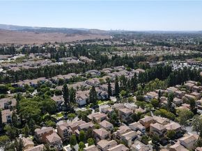 311 Falcon Creek, Irvine CA 92618