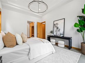 1828 Pine Street, Huntington Beach CA 92648