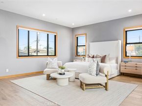 1828 Pine Street, Huntington Beach CA 92648