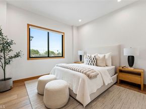 1828 Pine Street, Huntington Beach CA 92648