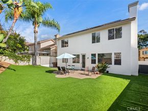 7 Calle De Luna, Rancho Santa Margarita CA 92688