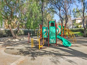 7 Calle De Luna, Rancho Santa Margarita CA 92688