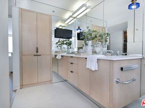 201 Ocean Avenue 906P, Santa Monica CA 90402