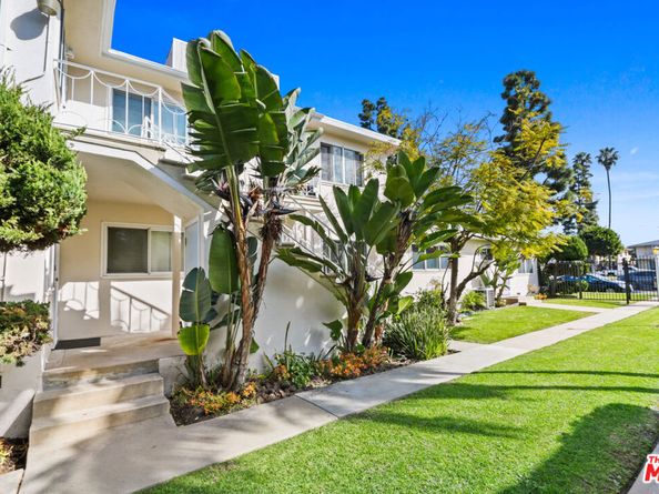 10619 Crenshaw Boulevard, Inglewood CA 90303