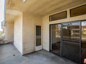 729 S Hobart Boulevard 28, Los Angeles CA 90005