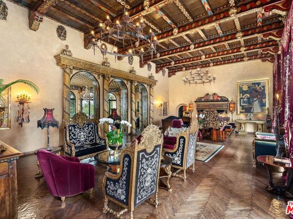 4320 Cedarhurst Circle, Los Angeles CA 90027