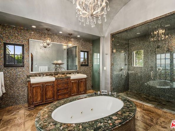 4320 Cedarhurst Circle, Los Angeles CA 90027