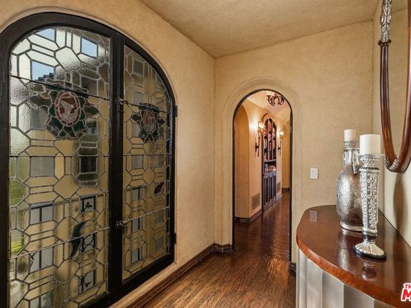 4320 Cedarhurst Circle, Los Angeles CA 90027