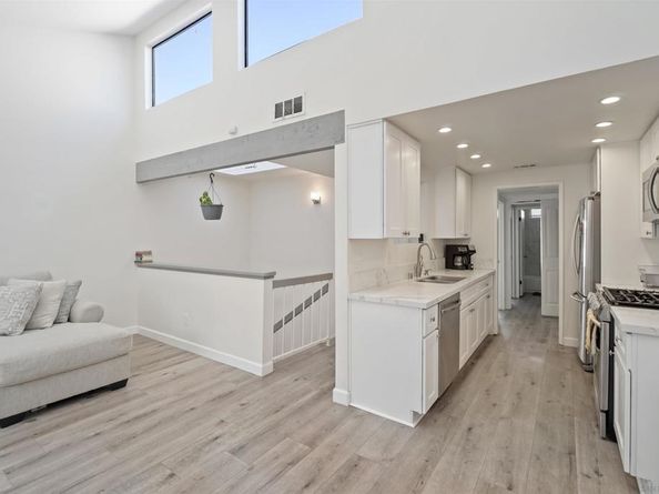 2135 E Valley Pkwy 10, Escondido CA 92027