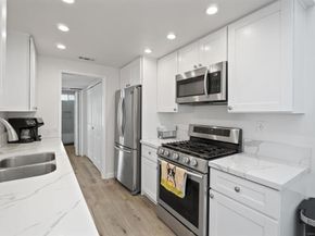 2135 E Valley Pkwy 10, Escondido CA 92027