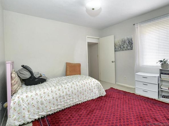 4002 Violet Street, La Mesa CA 91941