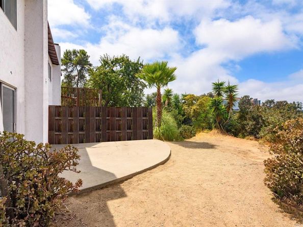 9831 Genesee Ave, San Diego CA 92121
