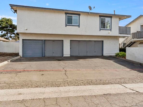 3427 Los Mochis, Oceanside CA 92056