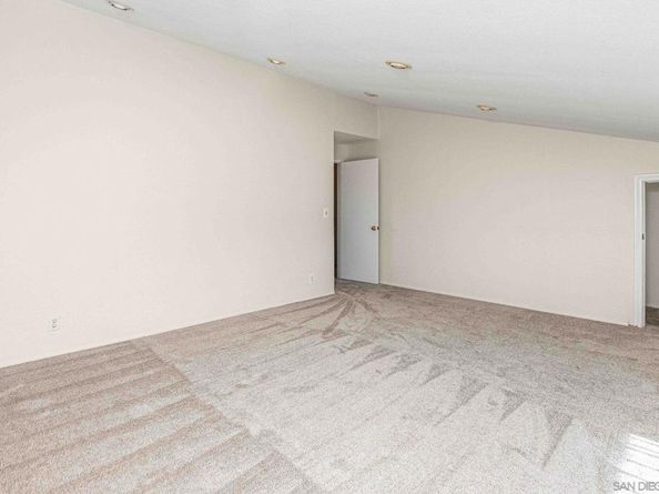 6922 Enders Ave, San Diego CA 92122