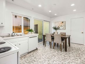 6922 Enders Ave, San Diego CA 92122