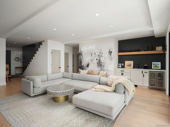 758 Cordova, San Diego CA 92107