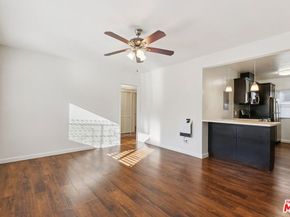 435 W Regent Street, Inglewood CA 90301