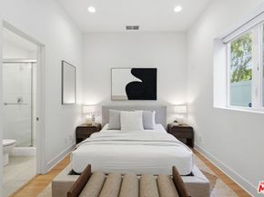 3306 Aria Lane, Los Angeles CA 90034