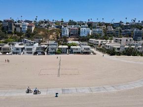 7045 Trolleyway, Playa Del Rey CA 90293