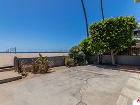 7045 Trolleyway, Playa Del Rey CA 90293
