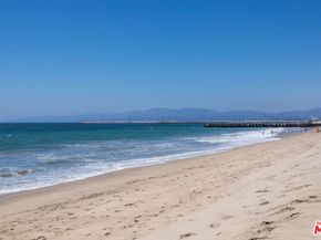 7045 Trolleyway, Playa Del Rey CA 90293