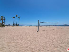 7045 Trolleyway, Playa Del Rey CA 90293