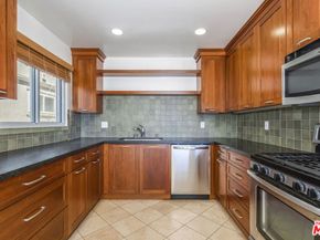 7045 Trolleyway, Playa Del Rey CA 90293