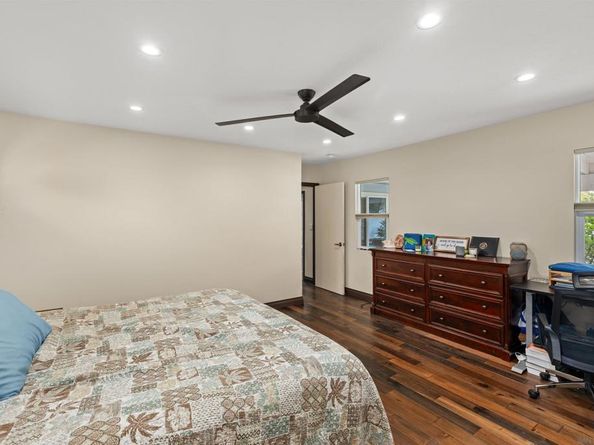 9116 Fletcher Dr., La Mesa CA 91941