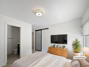 7887 Stylus Dr, San Diego CA 92108