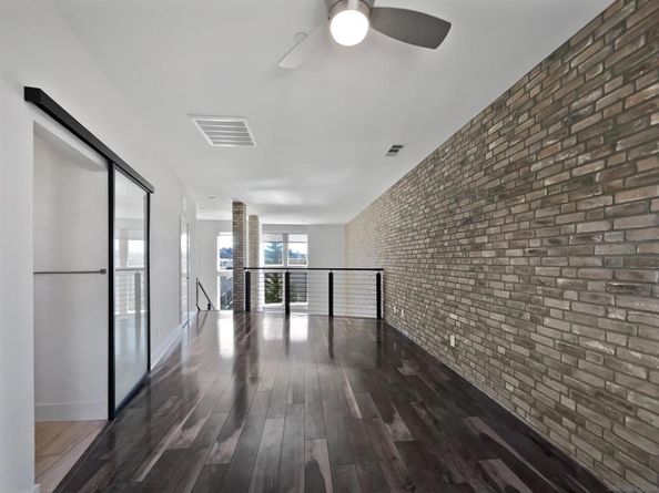 7887 Stylus Dr, San Diego CA 92108