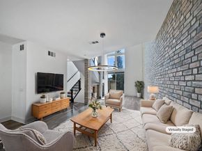 7887 Stylus Dr, San Diego CA 92108