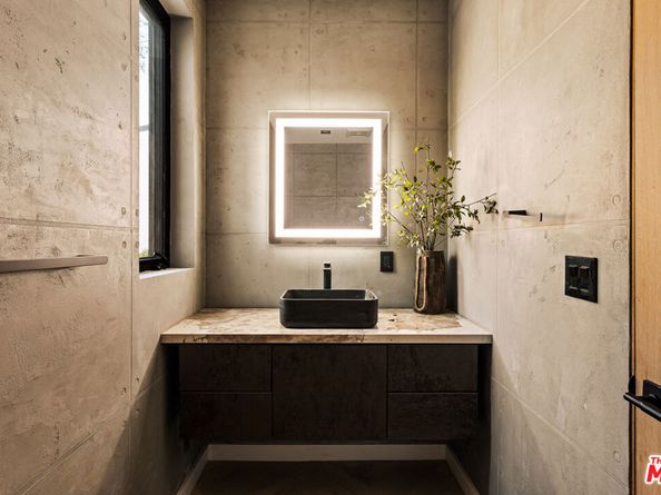 5877 Trancas Canyon Road, Malibu CA 90265