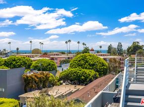 2020 6th Street 2, Santa Monica CA 90405