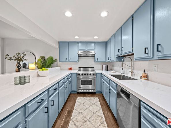 20 Ironsides Street 8, Marina Del Rey CA 90292