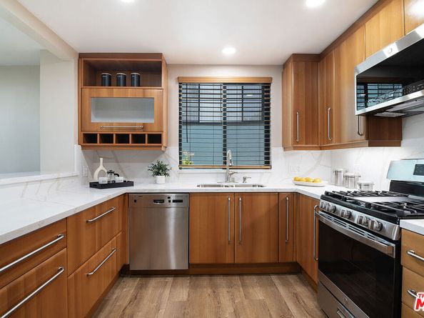 1937 S Beverly Glen Boulevard 47, Los Angeles CA 90025