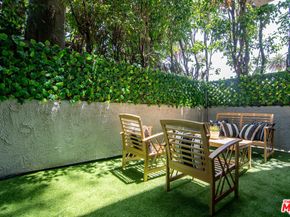 1937 S Beverly Glen Boulevard 47, Los Angeles CA 90025