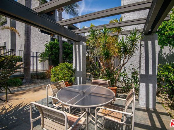 1937 S Beverly Glen Boulevard 47, Los Angeles CA 90025