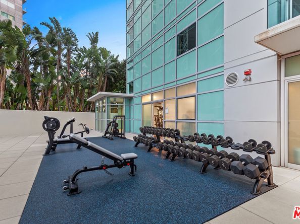 13700 Marina Pointe Drive 617, Marina Del Rey CA 90292