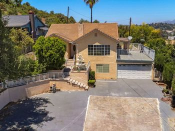 5427 Bushnell Way