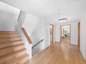 966 Bluegrass Lane, Los Angeles CA 90049