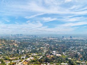 966 Bluegrass Lane, Los Angeles CA 90049