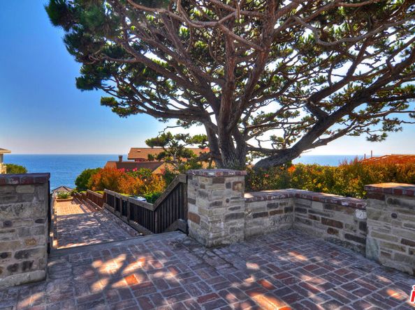 11 S Callecita, Laguna Beach CA 92651